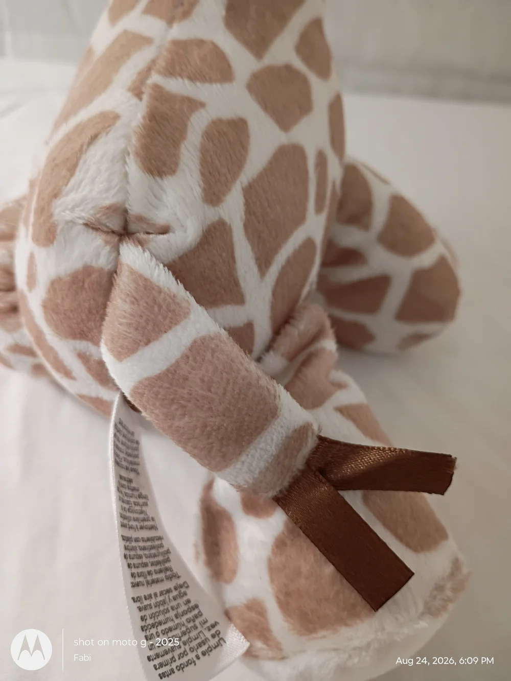 NWT Carters Giraffe Stuffed Plush Wind Up Music Brahms Lullaby 9